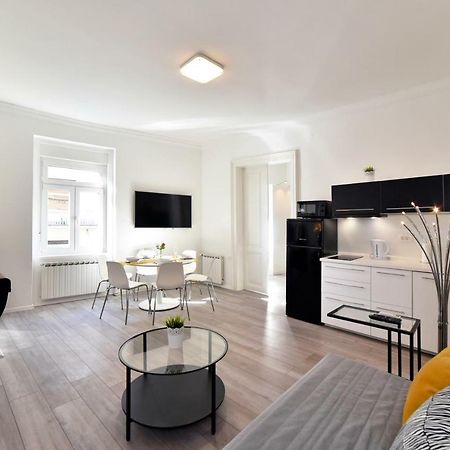 Agape Zagreb Apartments Esterno foto